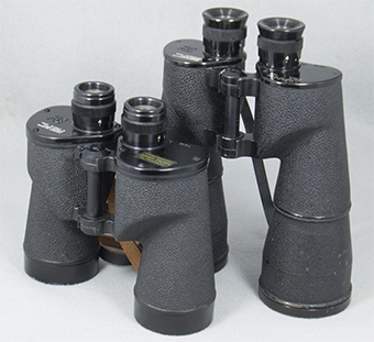 Mark 37 alongside Mark 28 standard 7x 50 binocular (49,361 bytes)