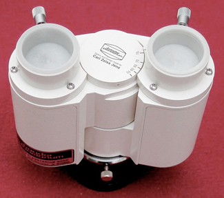 Baader Binocular Viewer showing interpupilary spacing scale, with no eyepieces (75,809 bytes).