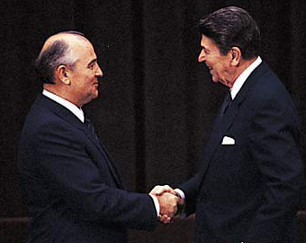 President Ronald Reagan with Mikhail Gorbachev (50,147 bytes)