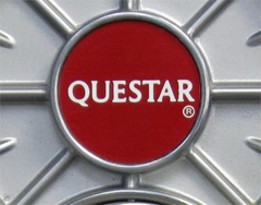 Questar Standard 3-½ telescope Declination axis cover disc from 1980 (83,529 bytes).
