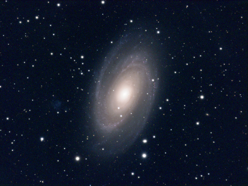 M81_mr_rw_mb2.jpg (256051 bytes)