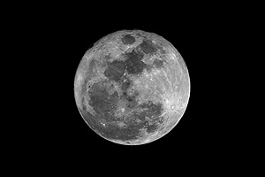 moon_small.jpg (14476 bytes)