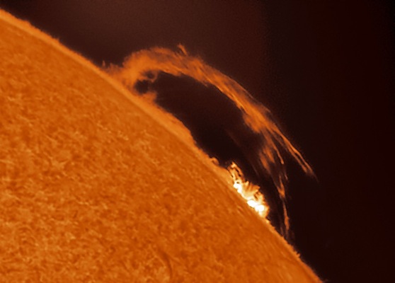 Solar Prominence 2011-08-29 at 11-57-15